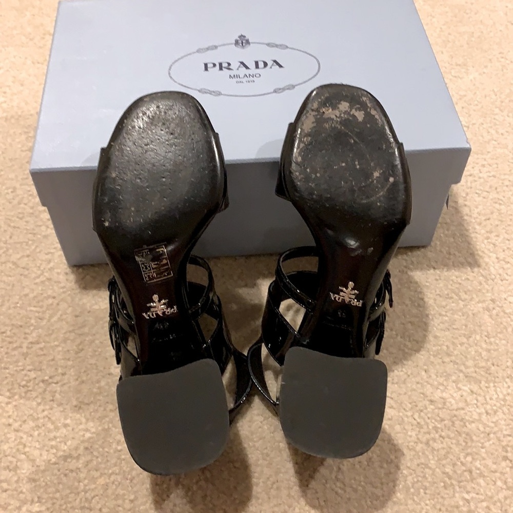 PRADA patent leather strap sandals - Picture 3 of 3